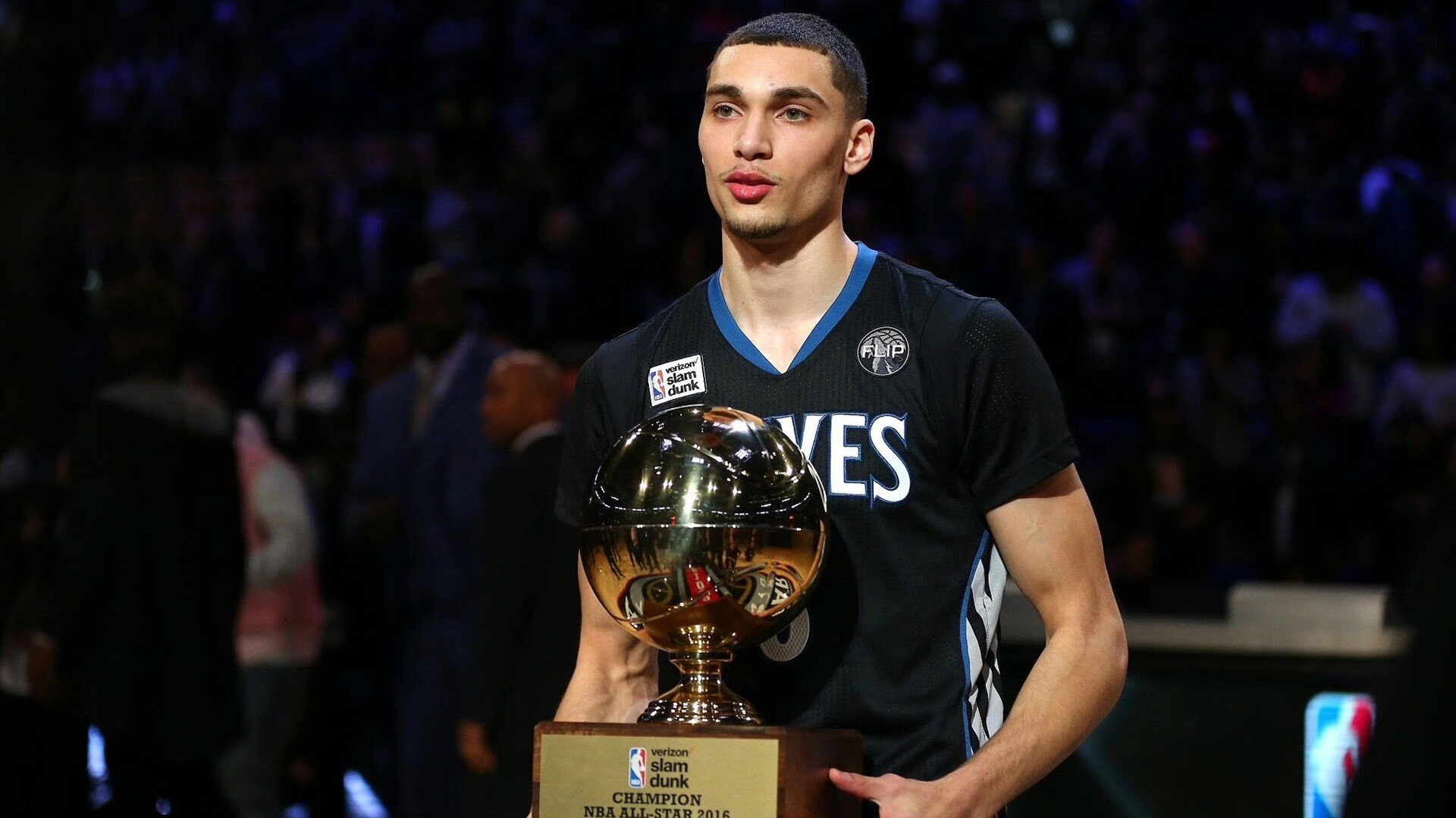 开云体育官网-东方浪潮遇北美风暴,伦纳德终场封喉定乾坤